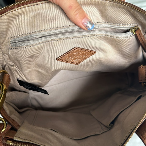 Brown leather fossil purse - Picture 3 of 3